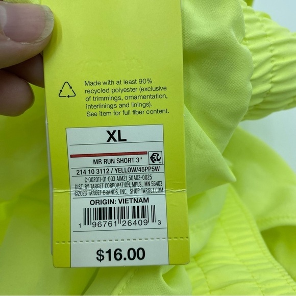 Women's Mid-Rise Run
Shorts 3" - All In Motion™ Yellow 1X & XL - Picture 14 of 14